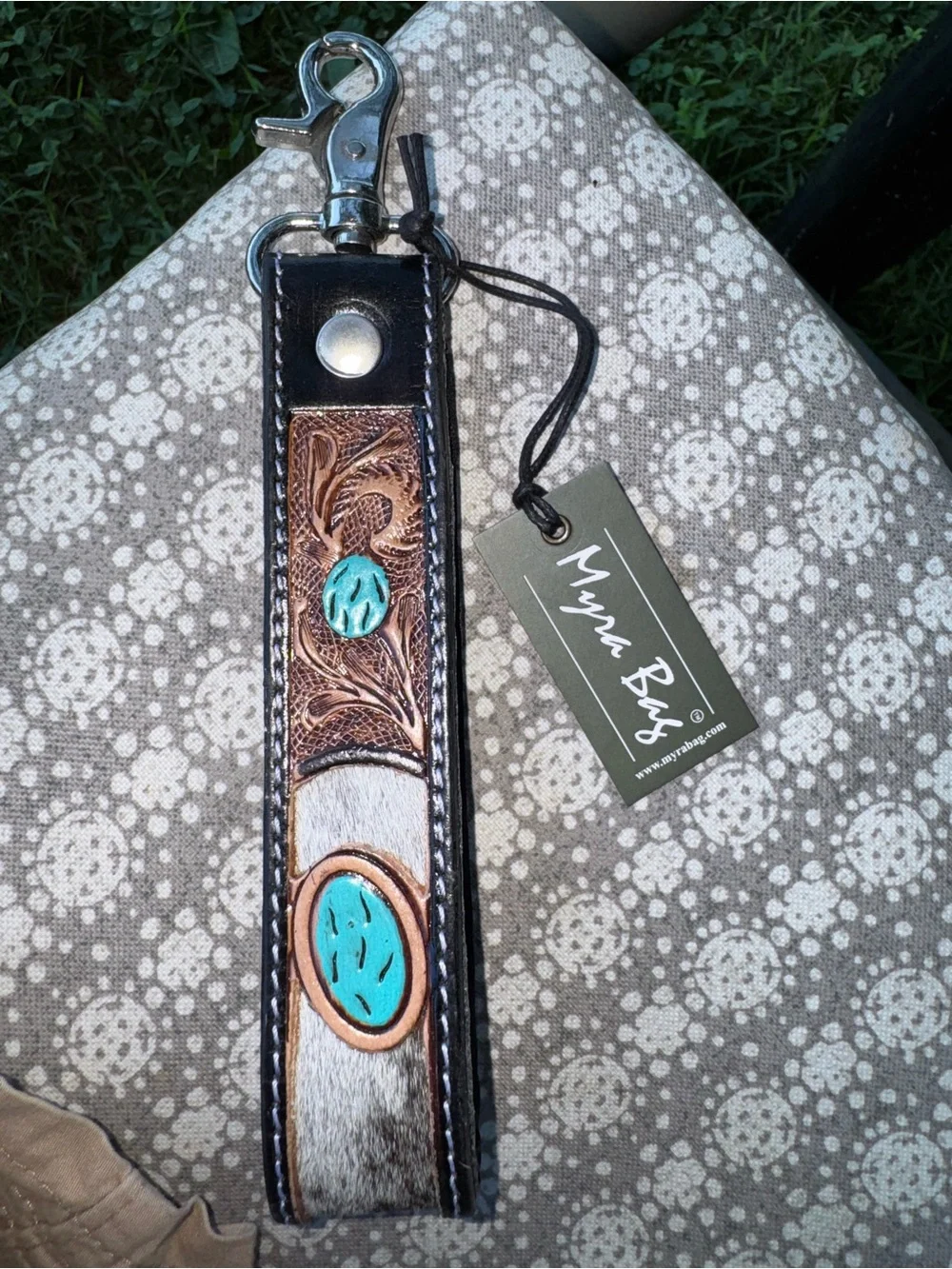 MYRA TALLIN BLOOM HANDTOOLED LEATHER KEYFOB IN SADDLE SKY - Picture 2 of 4